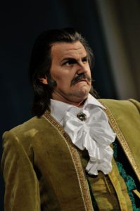 Adrian Mărcan opera-brasov.ro