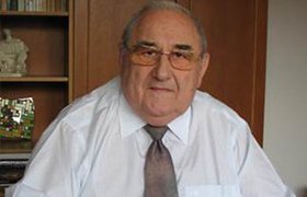prof.univ.dr.Mircea Bejan Universitatea Tehnică Cluj