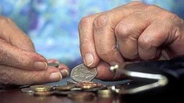 Peste 3.000 de împrumuturi acordate pensionarilor din Timiș