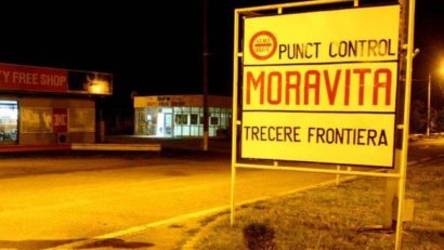 Concediile cresc timpii de aşteptare în vămile timişene. Călători revoltaţi la Moraviţa