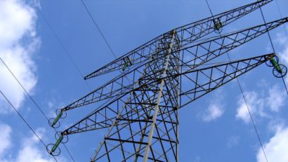 Guvernul a aprobat declanşarea procedurii de expropriere pentru construcţia liniei electrice aeriene Reşiţa-Pancevo