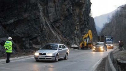 Traficul rutier a revenit la normal pe DN 57, între Orşova şi Moldova Veche