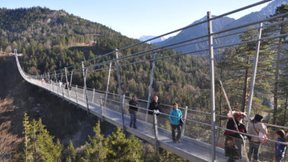 Cea mai lungă pasarelă suspendată din lume se află în Austria