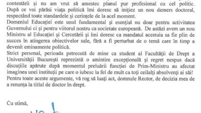 Premierul Ponta renunţă la titlul de doctor în drept