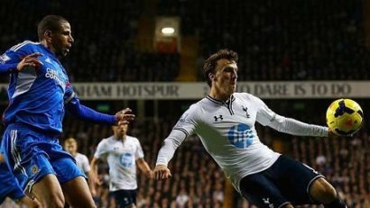 Tottenham întoarce rezultatul, Chiricheş marchează