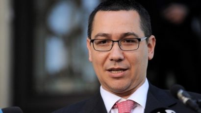 Premierul Ponta, aşteptat de revoluţionari nemulțumiți la ieşirea de la DNA