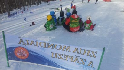 Carnavalul Zăpezii pe pârtia de la Casa Baraj