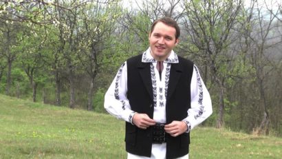 OVIDIU OLARI cu noul său album, la „Din suflet pentru tine”