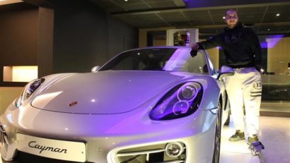 Un muncitor de 25 de ani din Belgia a câştigat un Porsche la ruletă