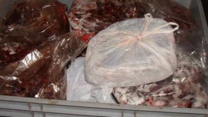 200 de kilograme de carne, confiscate de polițiști