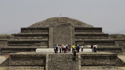 Mercur descoperit într-un tunel de sub o piramidă din Teotihuacan