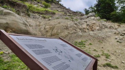 Percheziţii la Geoparcul Dinozaurilor şi la Protecţia Mediului Hunedoara