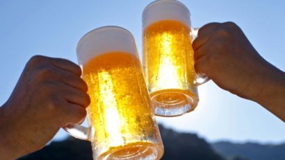 La Arad începe astăzi Beer Fest pe Faleza Mureşului Arad începe astăzi Beer Fest pe Faleza Mureşului