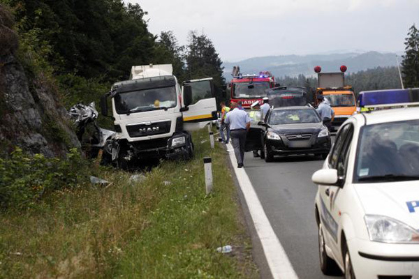 Forţe impresionante mobilizate pentru capturarea celui care a provocat accidentul în care a murit procurorul Flavius Chiş şi familia sa