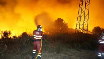 Pompierii atrag atenţia asupra incendiilor de vegetaţie uscată. 5 hectare au ars într-o zi în Hunedoara