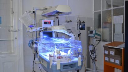 Aparatură medicală de mii de euro Secției de Neonatologie a Spitalului Județean Arad