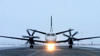 Cursă anulată pe Aeroportul din Timişoara din cauza viscolului din ţară