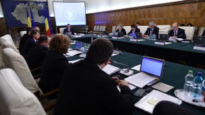 Guvernul a aprobat a doua rectificare bugetară pe 2015