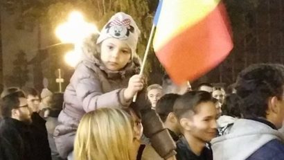 FOTO / VIDEO / Timișorenii cer în stradă schimbarea reală a clasei politice