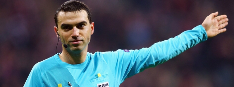 Hațegan arbitrează Sporting-Barca