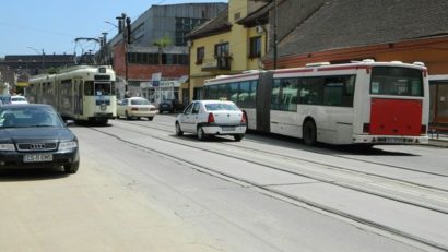 Bilete de transport plătite cu cardul bancar la Reșița