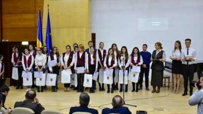 Tinerii de 10 ai Colegiului Bănățean, premiați la Gala de Excelență