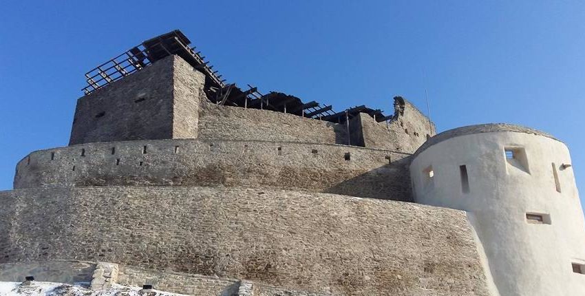 Cetatea Devei se redeschide pentru turişti