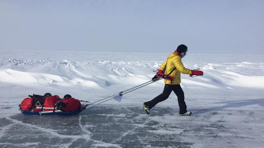 Tibi Ușeriu conduce detașat cel mai greu maraton din lume, dincolo de Cercul Polar