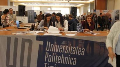 Studenți din șase centre universitare participă la Timișoara la un inedit schimb de experiență