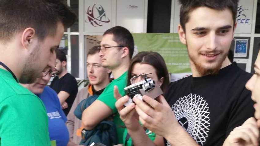 Roboțeii s-au întrecut în ring la o nouă ediție RoboTEC, la Timișoara