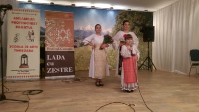 ?Zile pline pentru finaliştii Festivalului „Lada cu zestre”