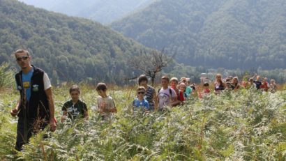 Concursuri şi drumeţii de Ziua Munţilor Ţarcu