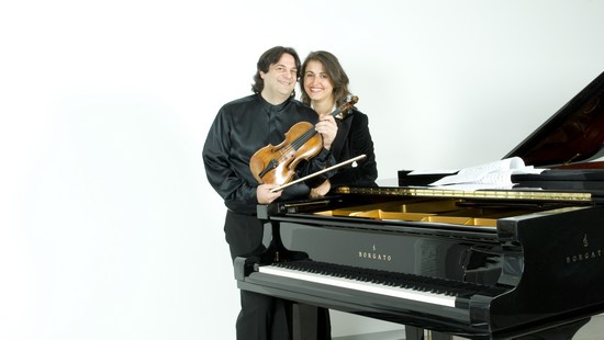 Concert "Duo Tortorelli - Meluso" (Italia), la Teatrul Municipal "Traian Grozăvescu"