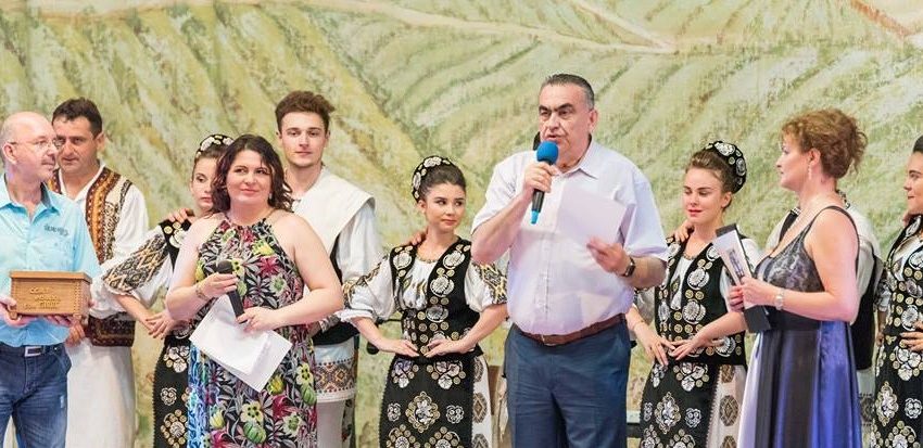 ?Marele premiu al Festivalului „Lada cu zestre” 2016 a fost câştigat de comuna Giroc