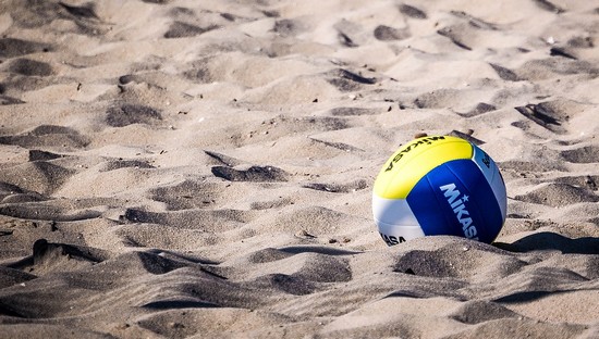 Beach Volley in the City - mini-turneu de volei pe plajă la Shopping City Timișoara