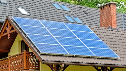 Studiu: Românii ar prefera energia solară ca sursă de încălzire, dar folosesc alte surse