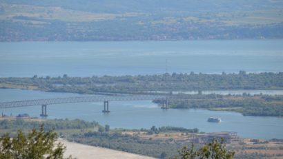 La Moldova Nouă, natura dă o lecţie Guvernului!