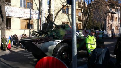 Repetiție pentru parada militară de 1 decembrie; trafic îngreunat în Timișoara