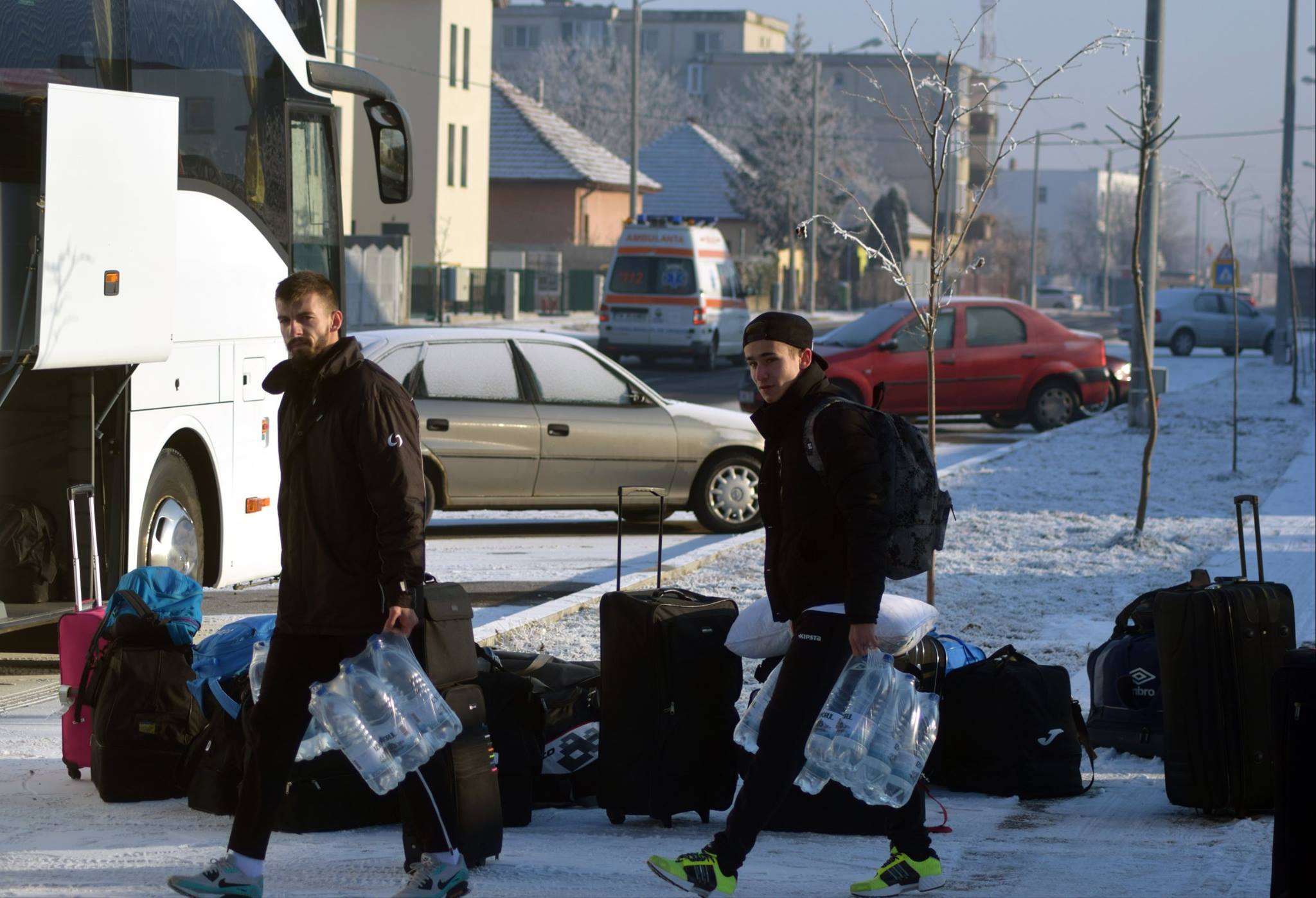 ASU Poli și UTA reiau campionatul cu deplasări lungi