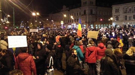 Proteste și marșuri în orașele din vestul țării