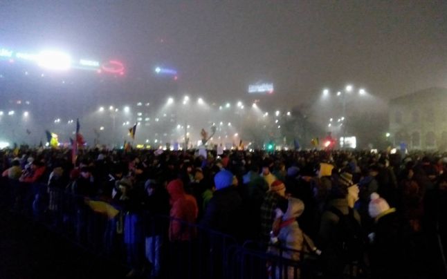 Noi proteste în Capitală. Manifestații în mai multe orașe ale țării