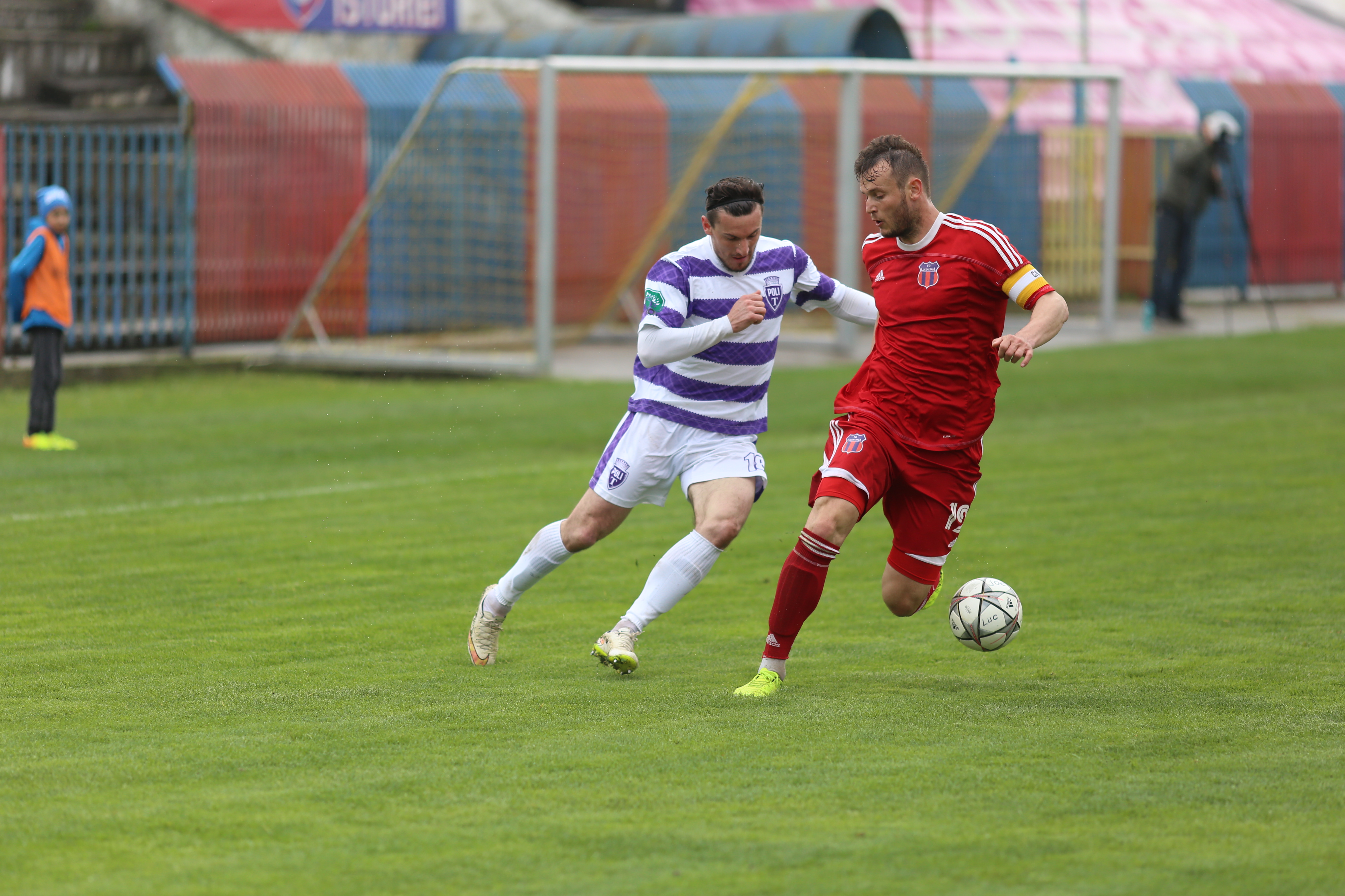 AUDIO / Timișorenii cu gafele, orădenii cu golurile: Luceafărul – ASU Poli 4-1