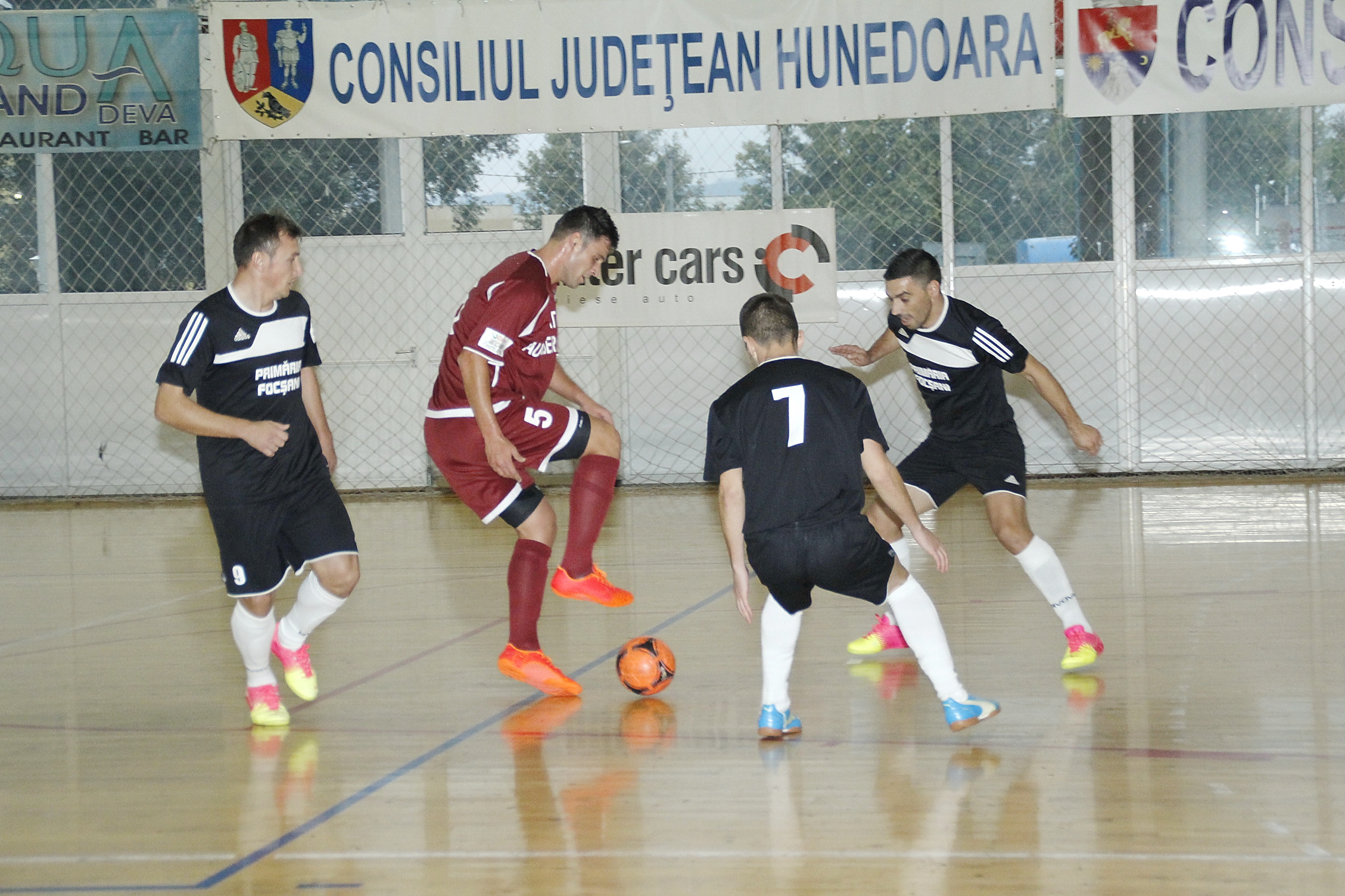 Autobergamo Deva pierde primul meci al finalei de fotbal în sală