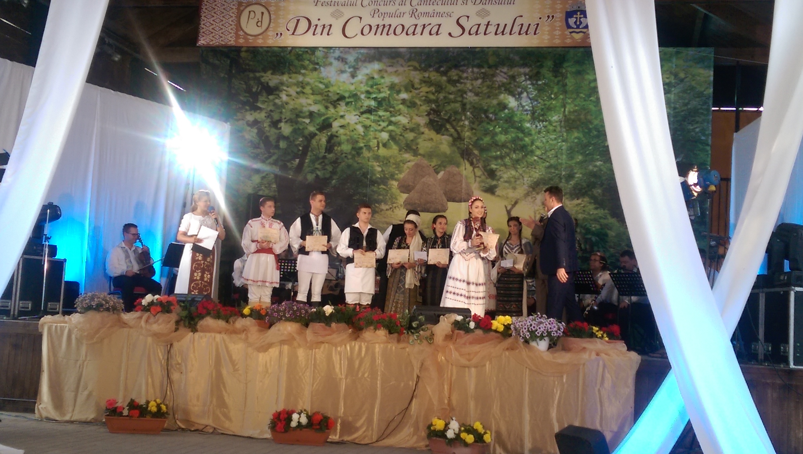 ?Trofeul Festivalului „Din comoara satului” a ajuns în Sălaj / Clasament