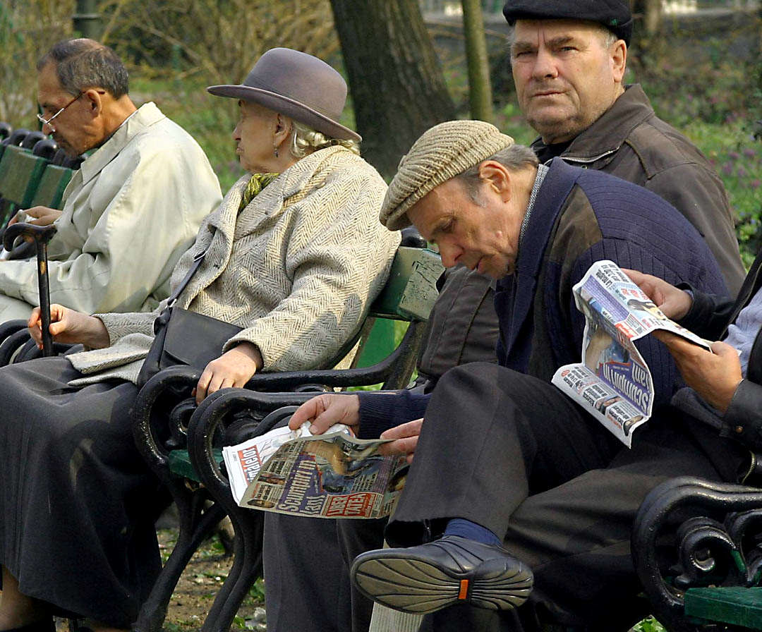 Peste 3.400 de pensionari hunedoreni au depus cereri de recalculare