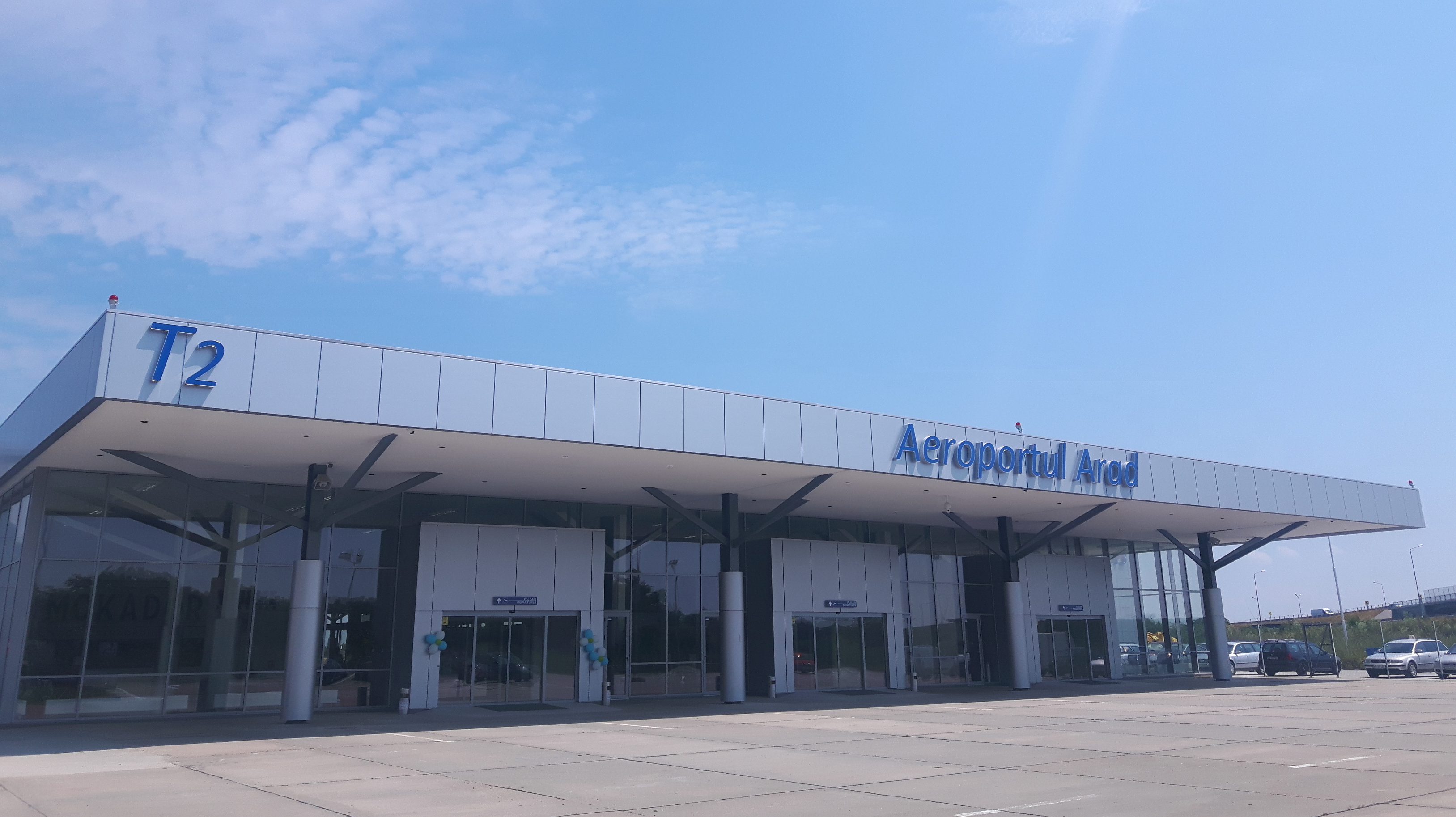 Angajații Aeroportului din Arad participă la cursurile companiei Tarom