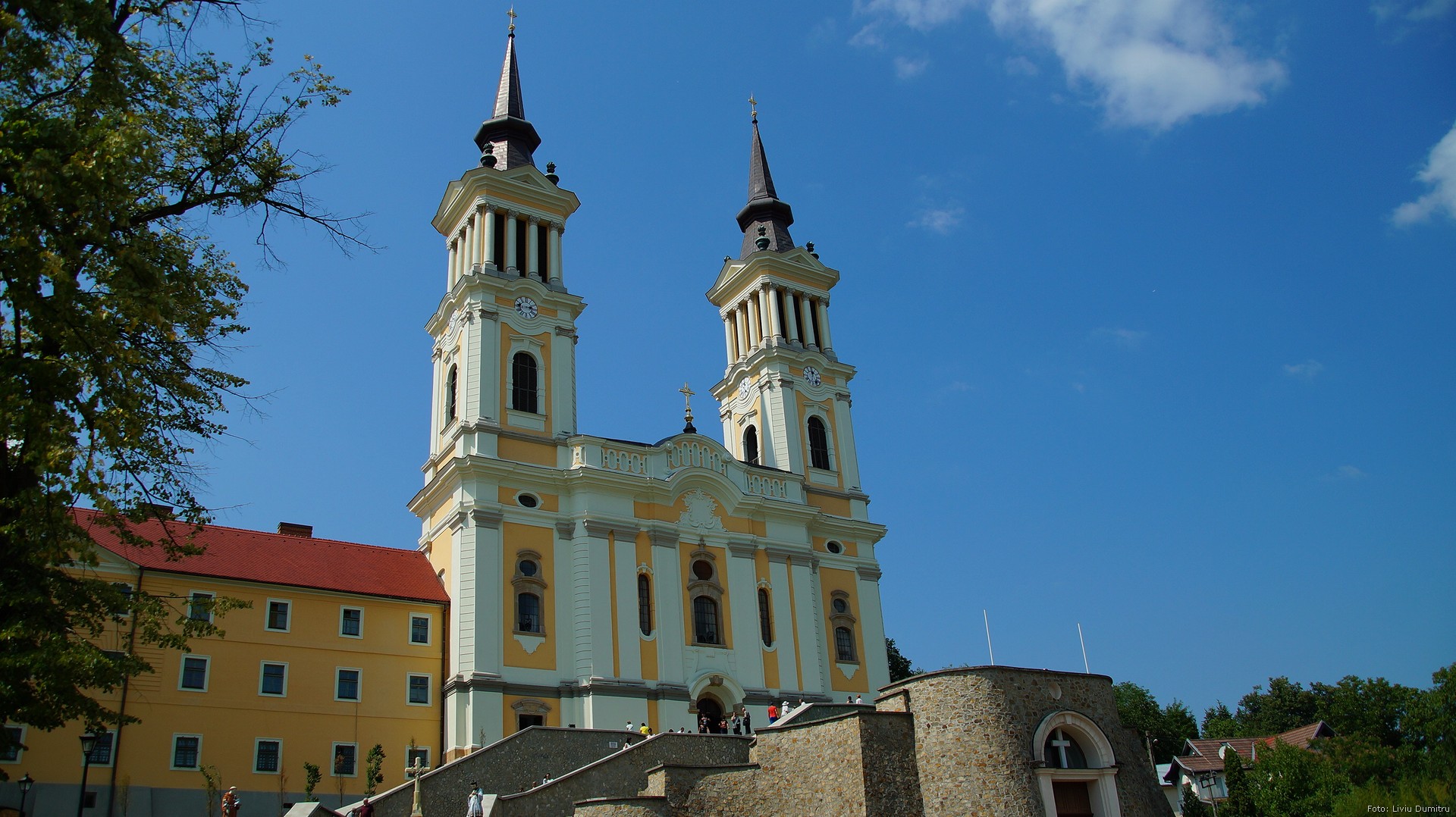 Pelerinaj de Sfânta Maria la Basilica Papală Maria Radna