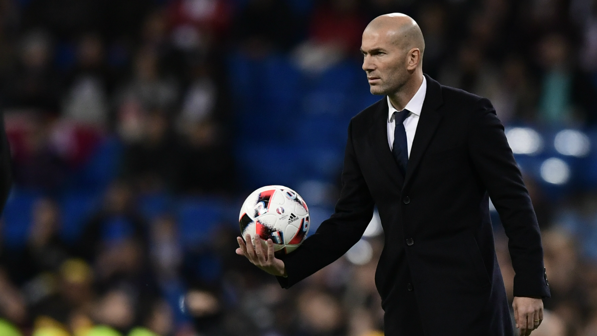 Zidane revine ca antrenor la Real Madrid