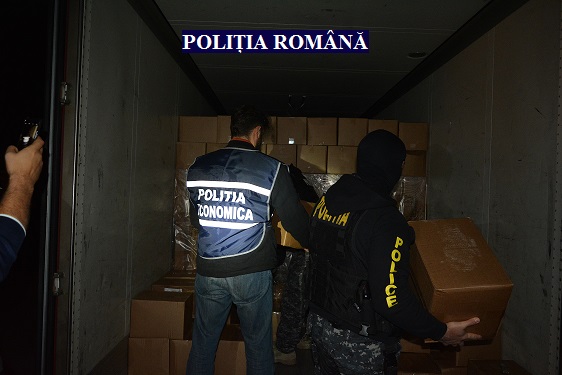 Țigările și alcoolul, în topul produselor confiscate de polițiștii de frontieră timișeni