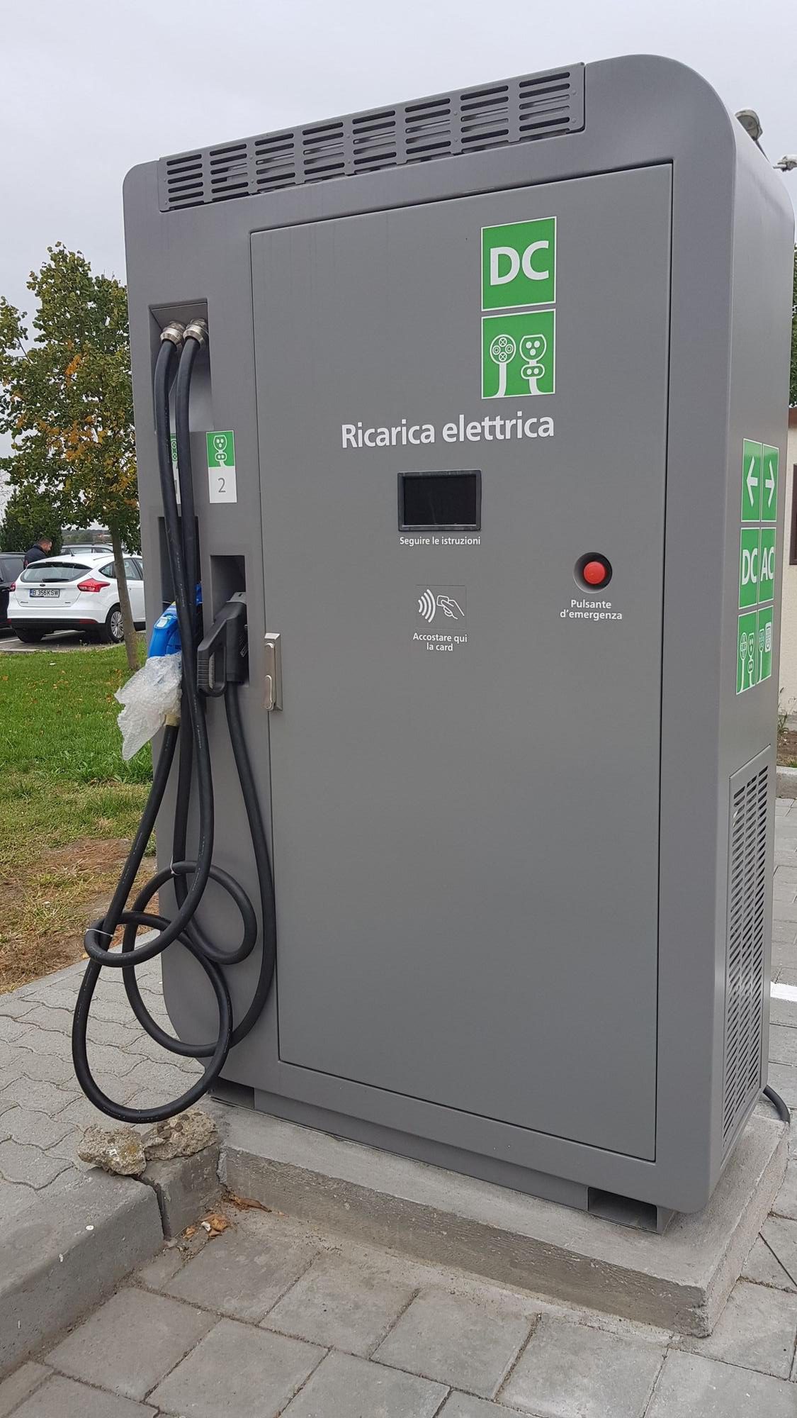 Tarife pentru încărcarea vehiculelor electrice în cele 16 stații din Timișoara